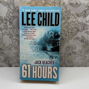 Lee Child '61 Hours' Paperback Book